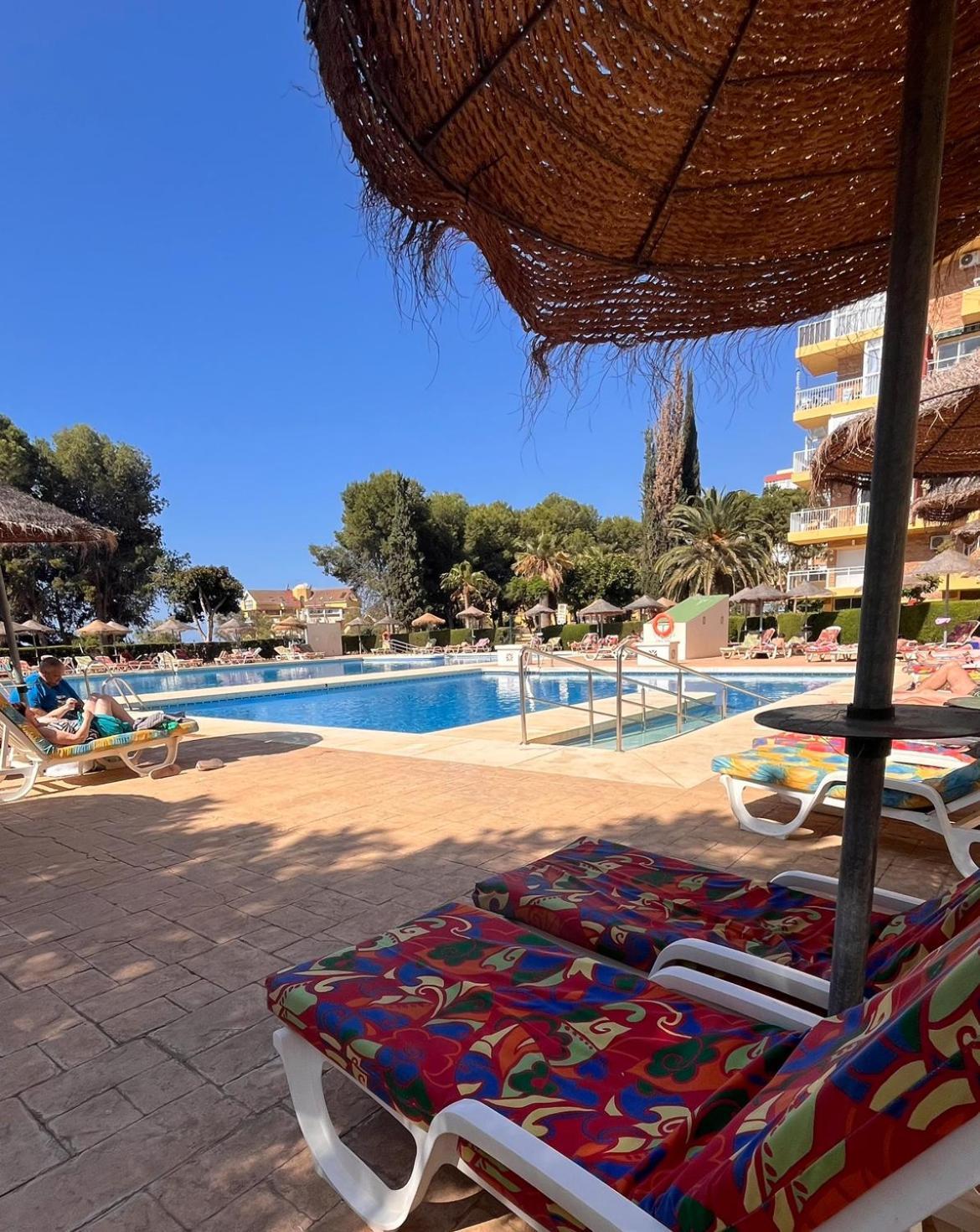 Coastal Feeling, Pools & Views Apt Agata Benalmadena Bagian luar foto